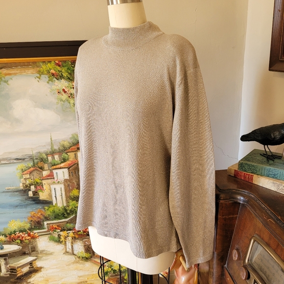 Vintage gold metallic sweater top Large - Picture 3 of 7